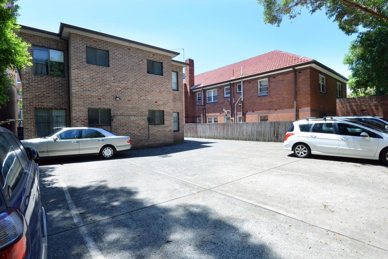 Parade Lodge Sydney Bagian luar foto